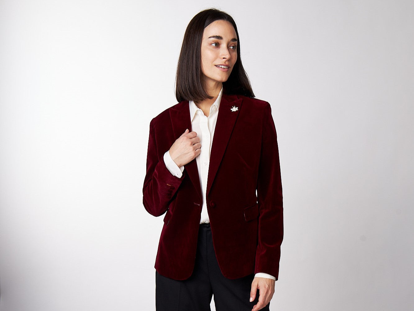 Women’s style guide: wearing a velvet blazer