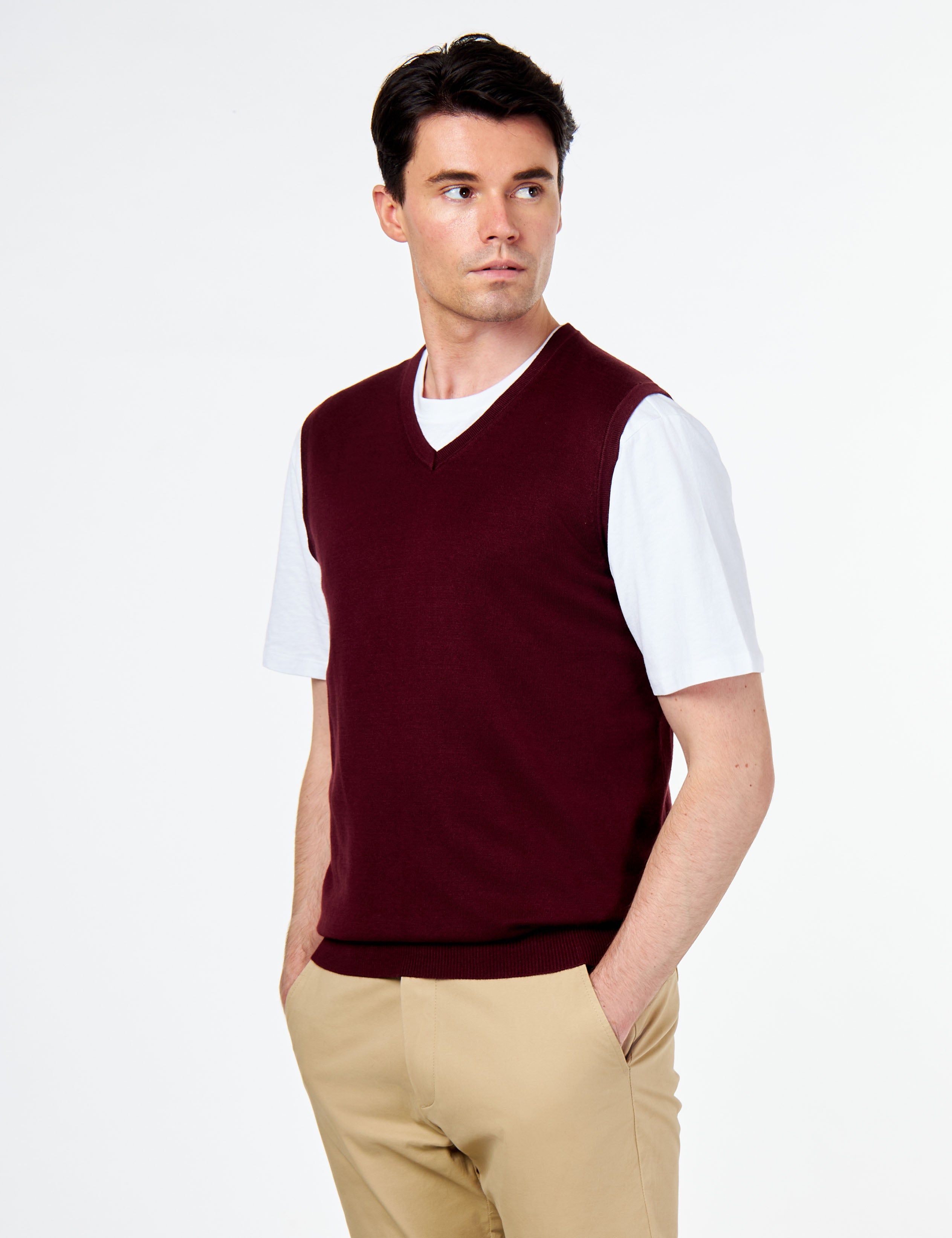 KNITTED COTTON MAROON SLEEVELESS JUMPER V-NECK VEST