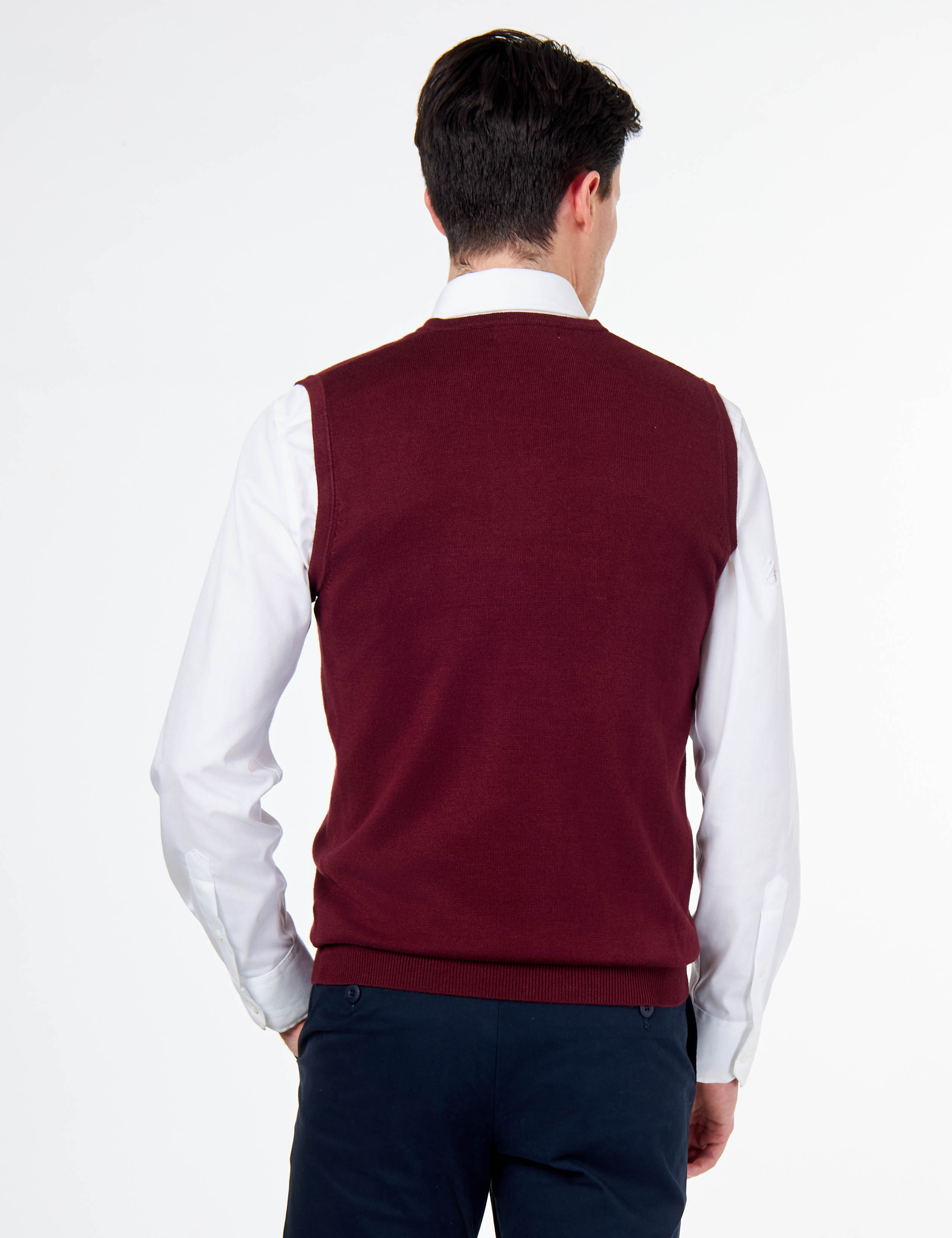 KNITTED COTTON MAROON SLEEVELESS JUMPER V-NECK VEST