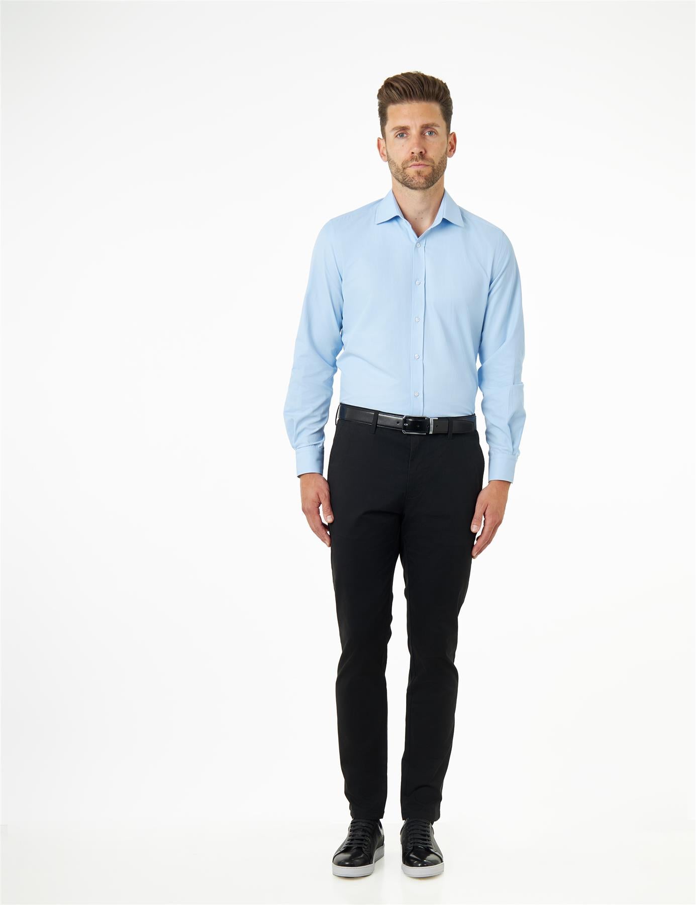 CLASSIC BLUE SINGLE CUFF TAILORED FIT SHIRT