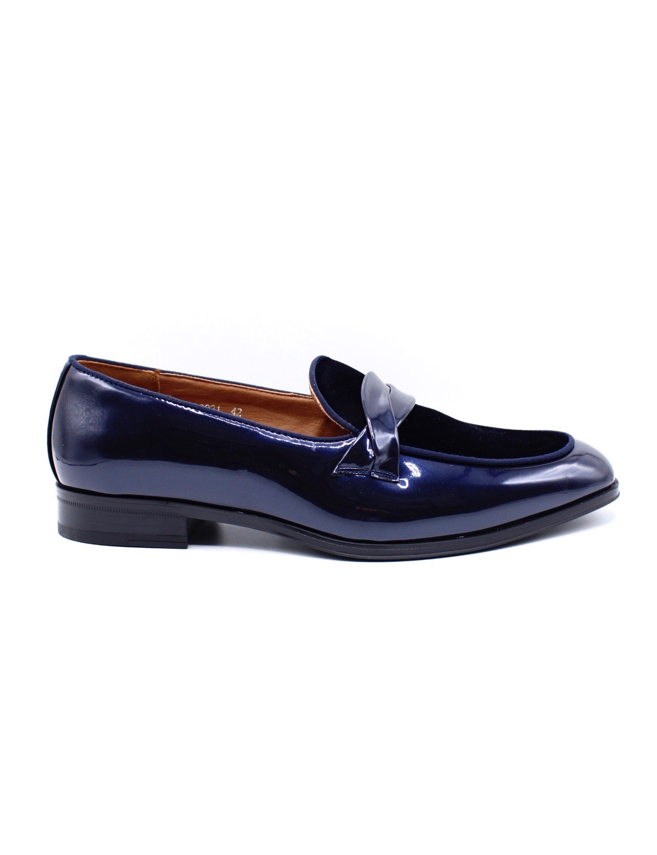 FAUX SHINY LEATHER & VELVET UPPER LOAFERS