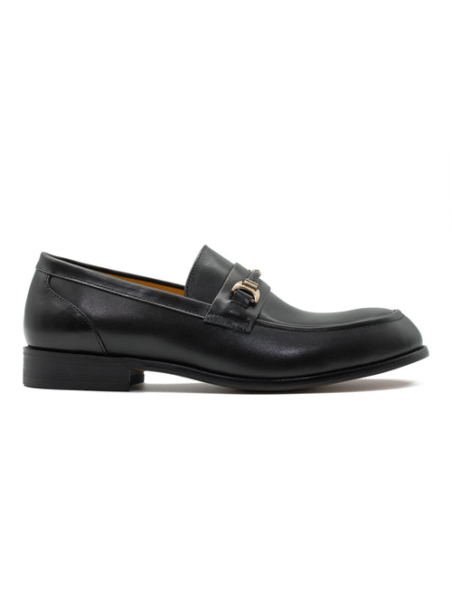 ORNAMENT BUCKLE LOAFERS IN BLACK