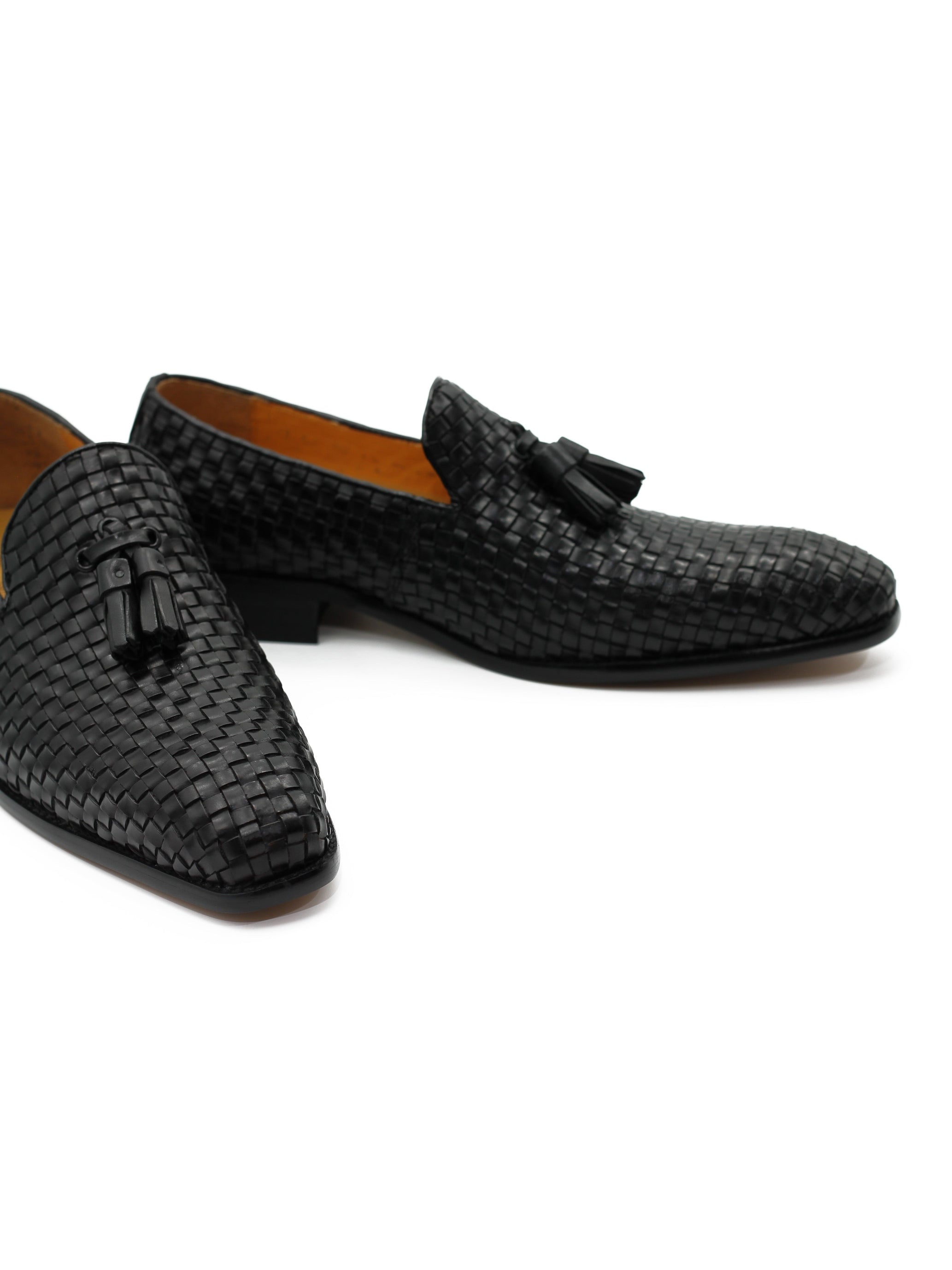 BLACK WOVEN LEATHER TASSEL LOAFERS