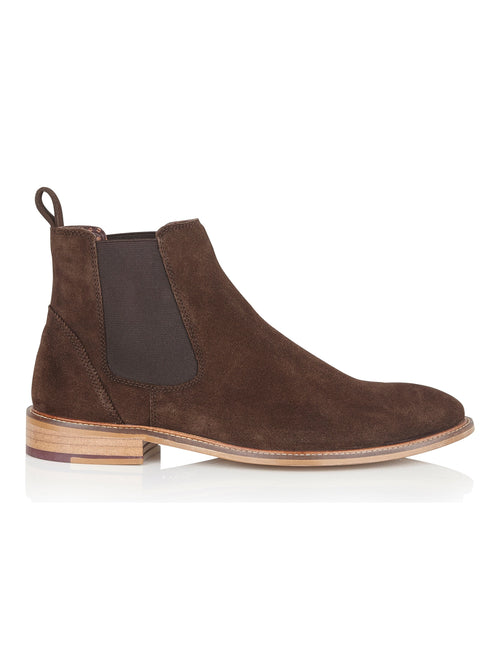 SUEDE CHELSEA BOOTS IN BROWN