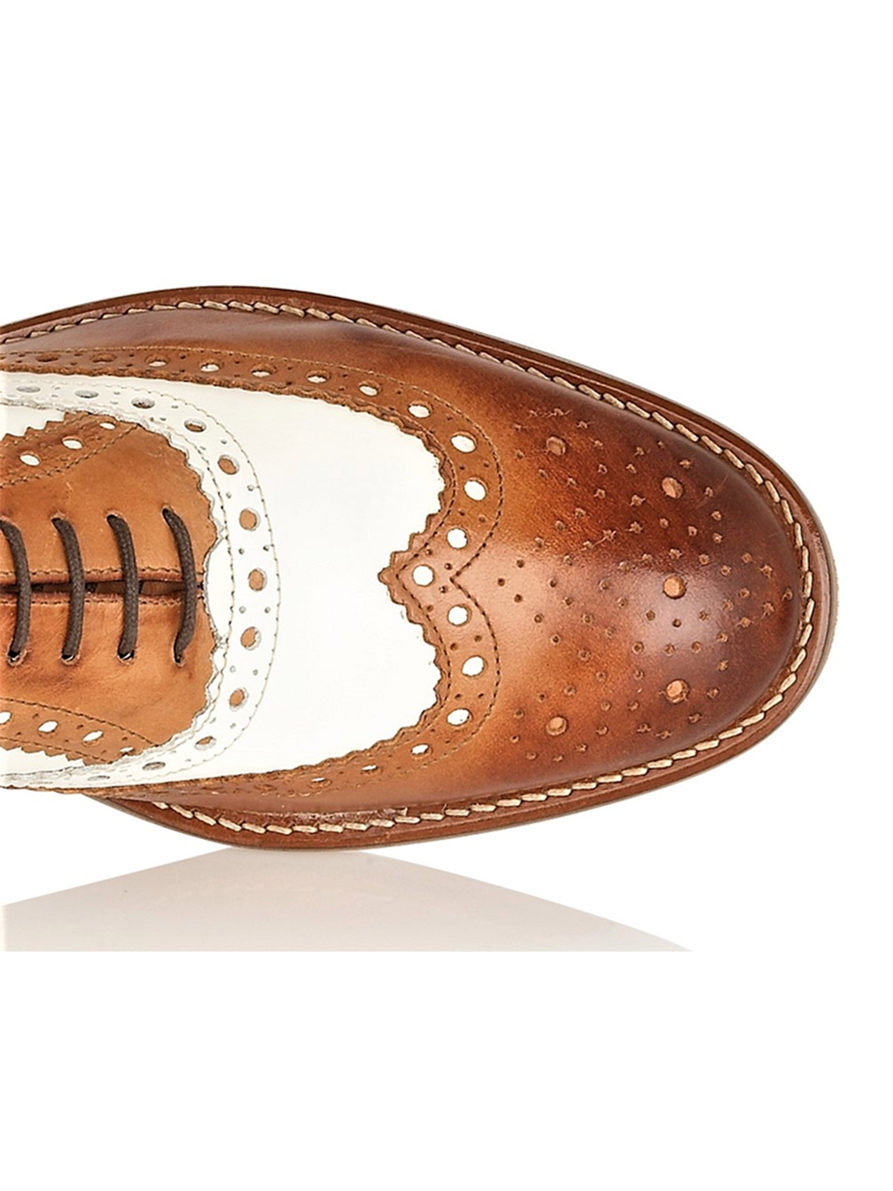 TWO TONE OXFORD BROGUES – TAN & WHITE