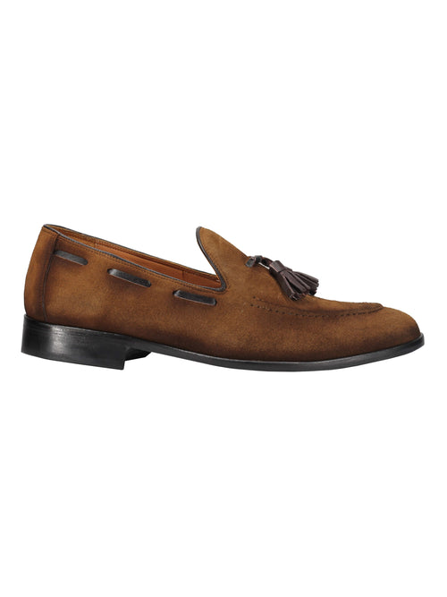 LOAFERS AUS LEDER MIT QUASTEN IN BRAUN